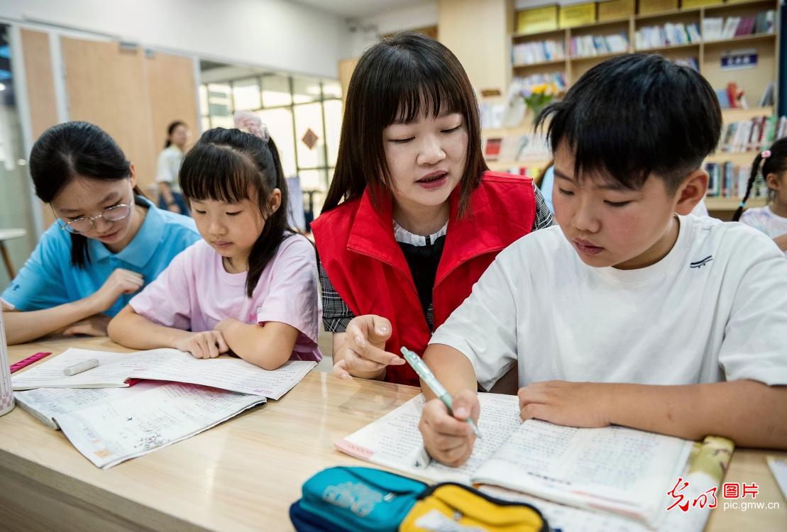 扎根乡土 深耕服务 新时代大学生的盛夏答卷